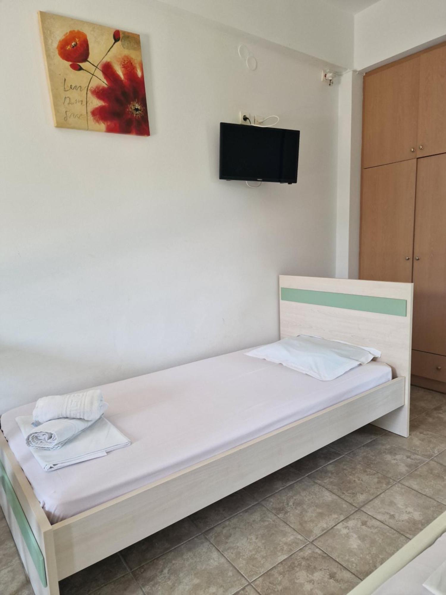 Lemi Apartments Ríza Extérieur photo