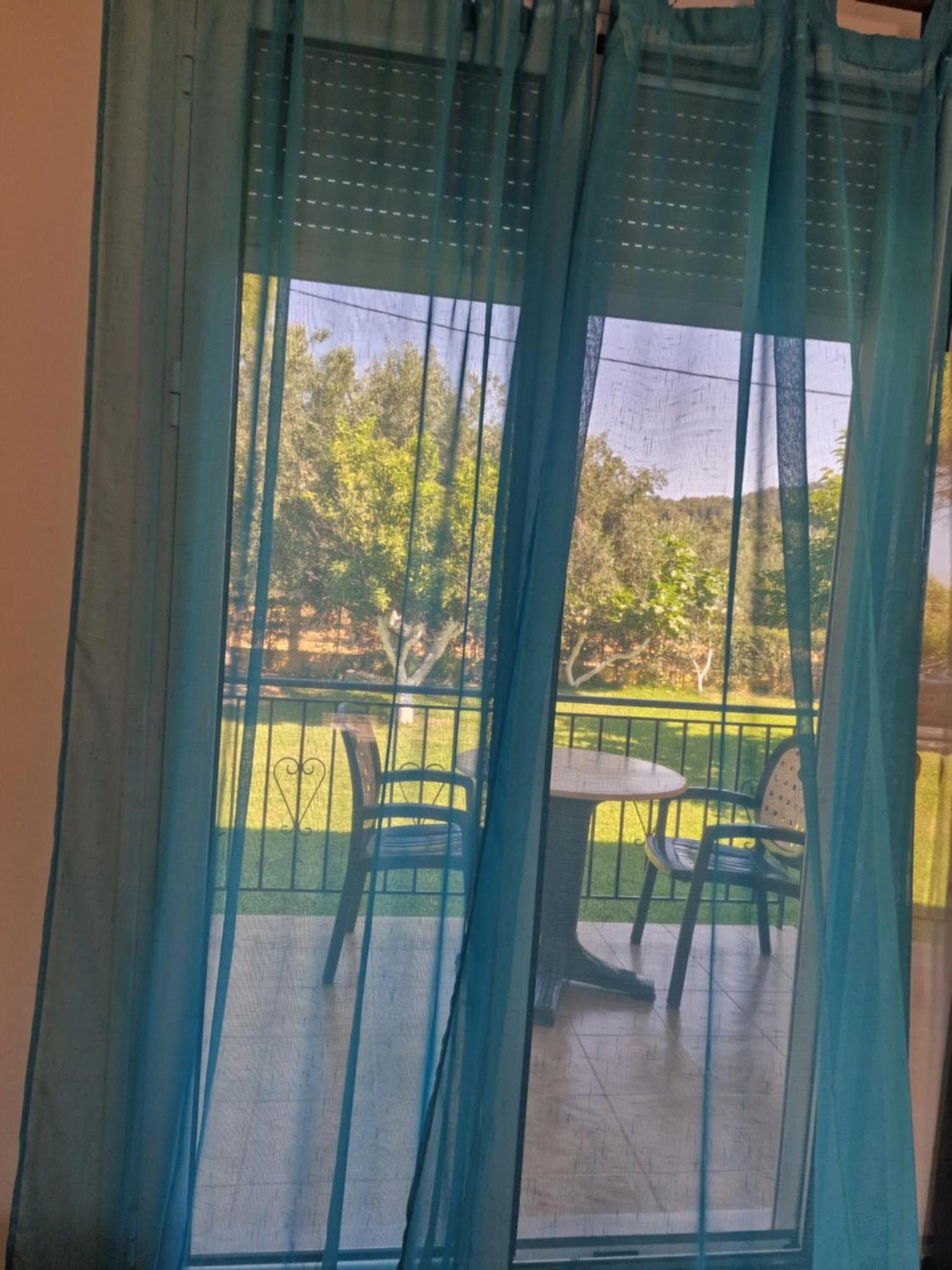 Lemi Apartments Ríza Extérieur photo